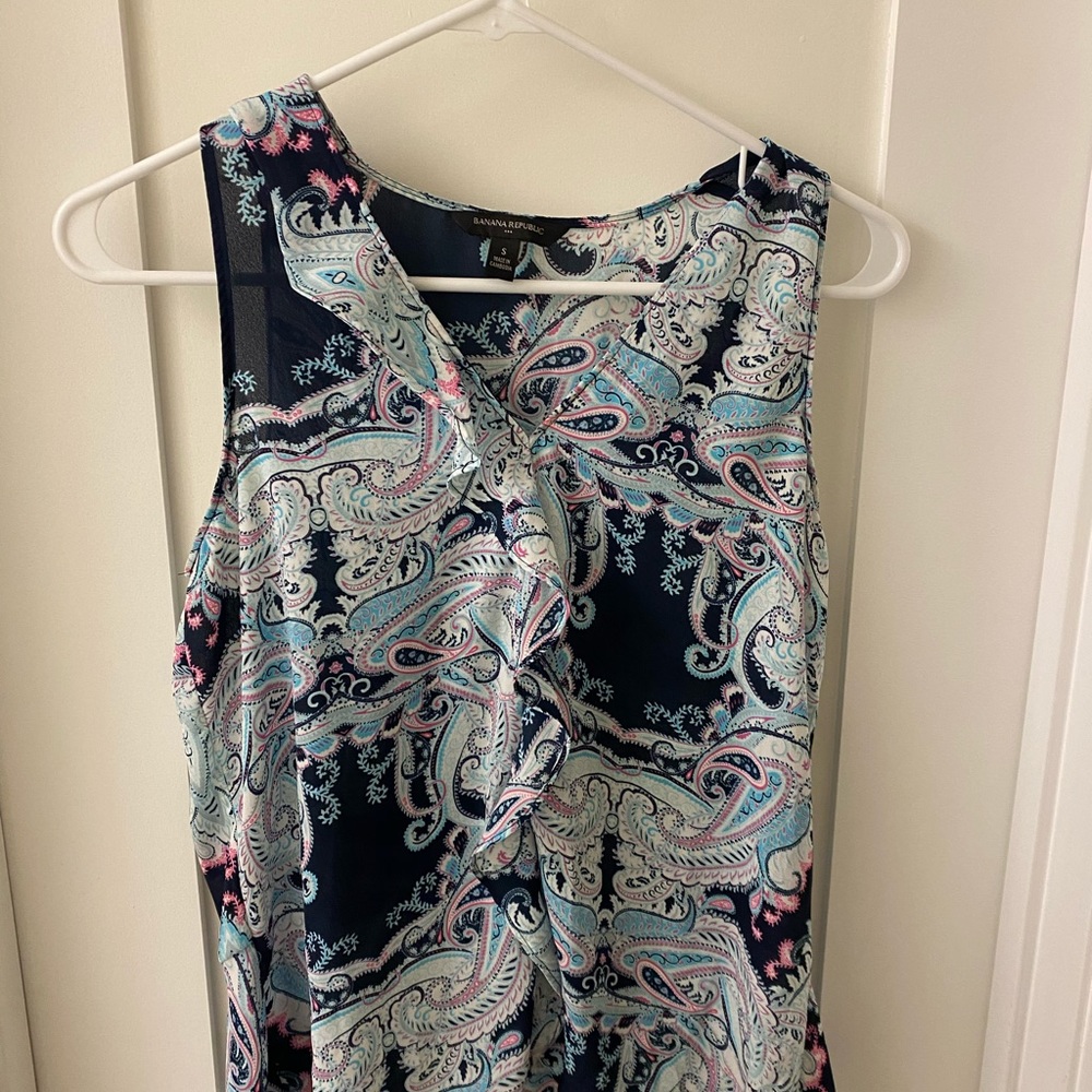 Banana Republic Flowy Ruffle Tank